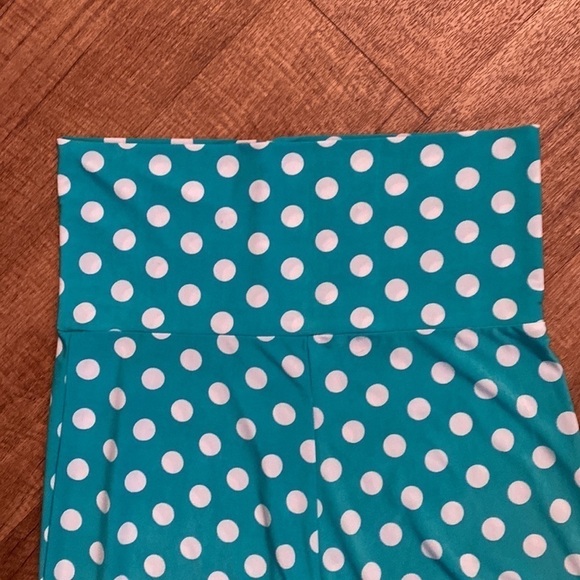 Teal and white polka dot skirt. Size small - Picture 2 of 5